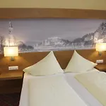 Hotell Kamml 3*